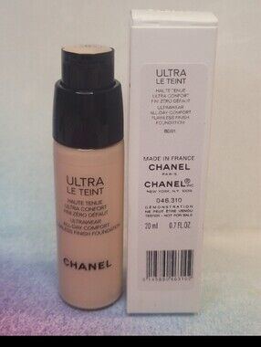 Chanel Ultra Le Teint Flawless Finish Foundation BD01